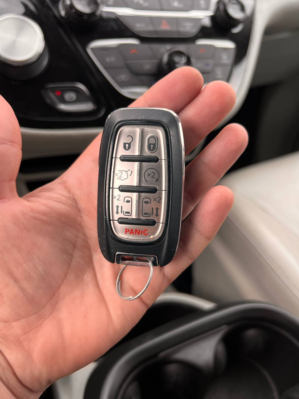 Chrysler Pacifica 2021 Plug-in Hybrid