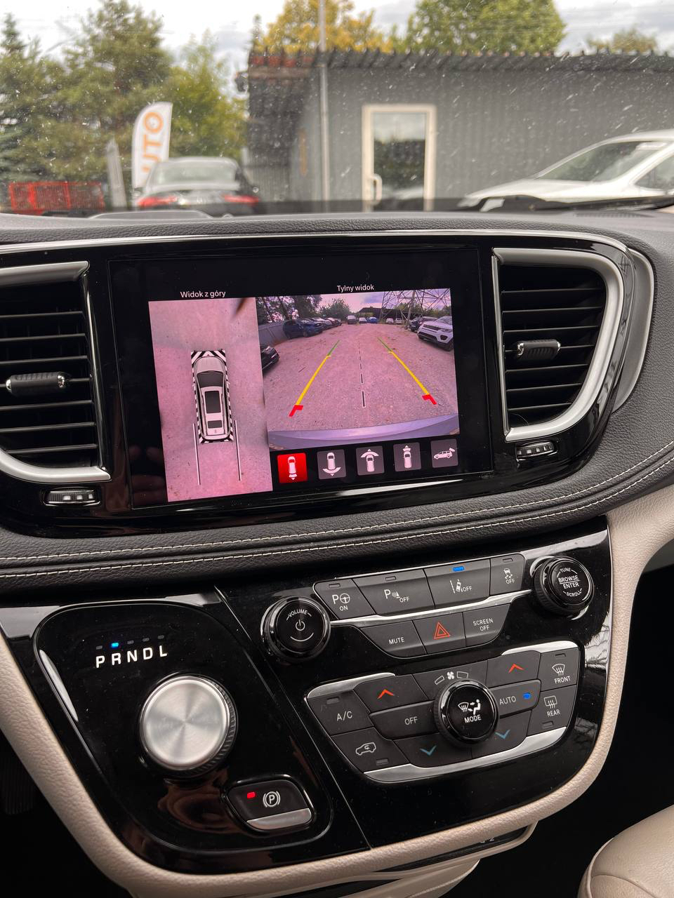 Chrysler Pacifica 2021 Plug-in Hybrid