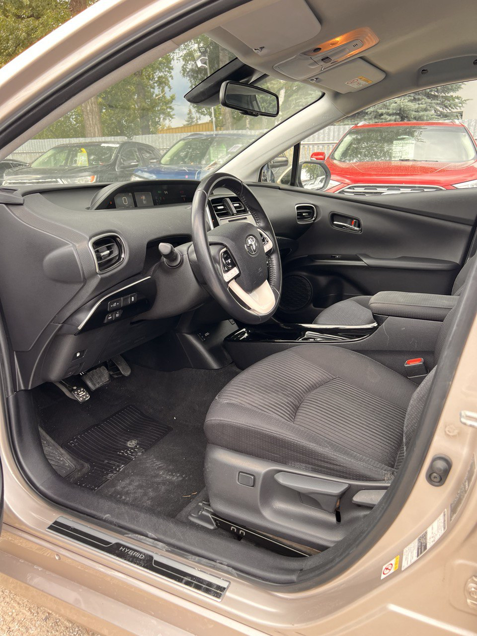 TOYOTA PRIUS HYBRID 2019