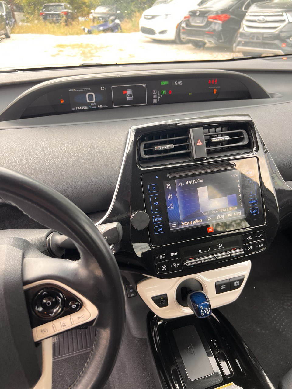 TOYOTA PRIUS HYBRID 2019