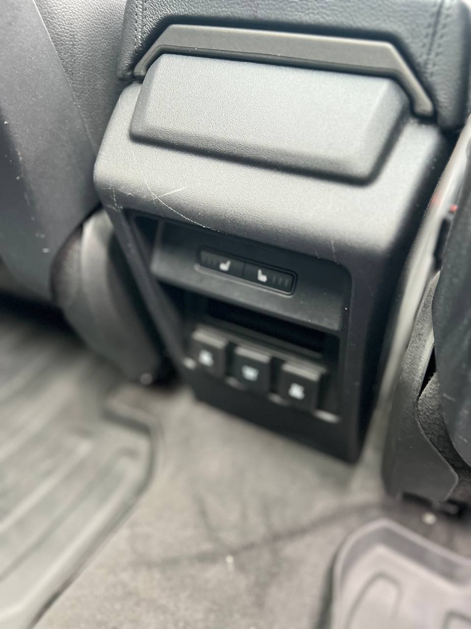 🚙 Land Rover Discovery 2019 | 2.0 Benzyna | 4×4