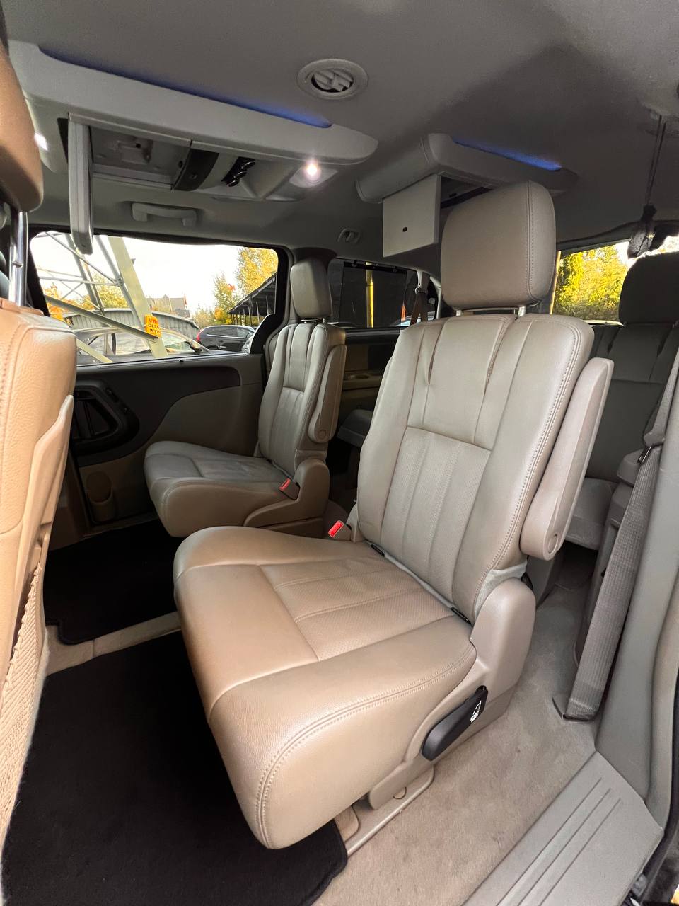 Chrysler Town & Country 2014