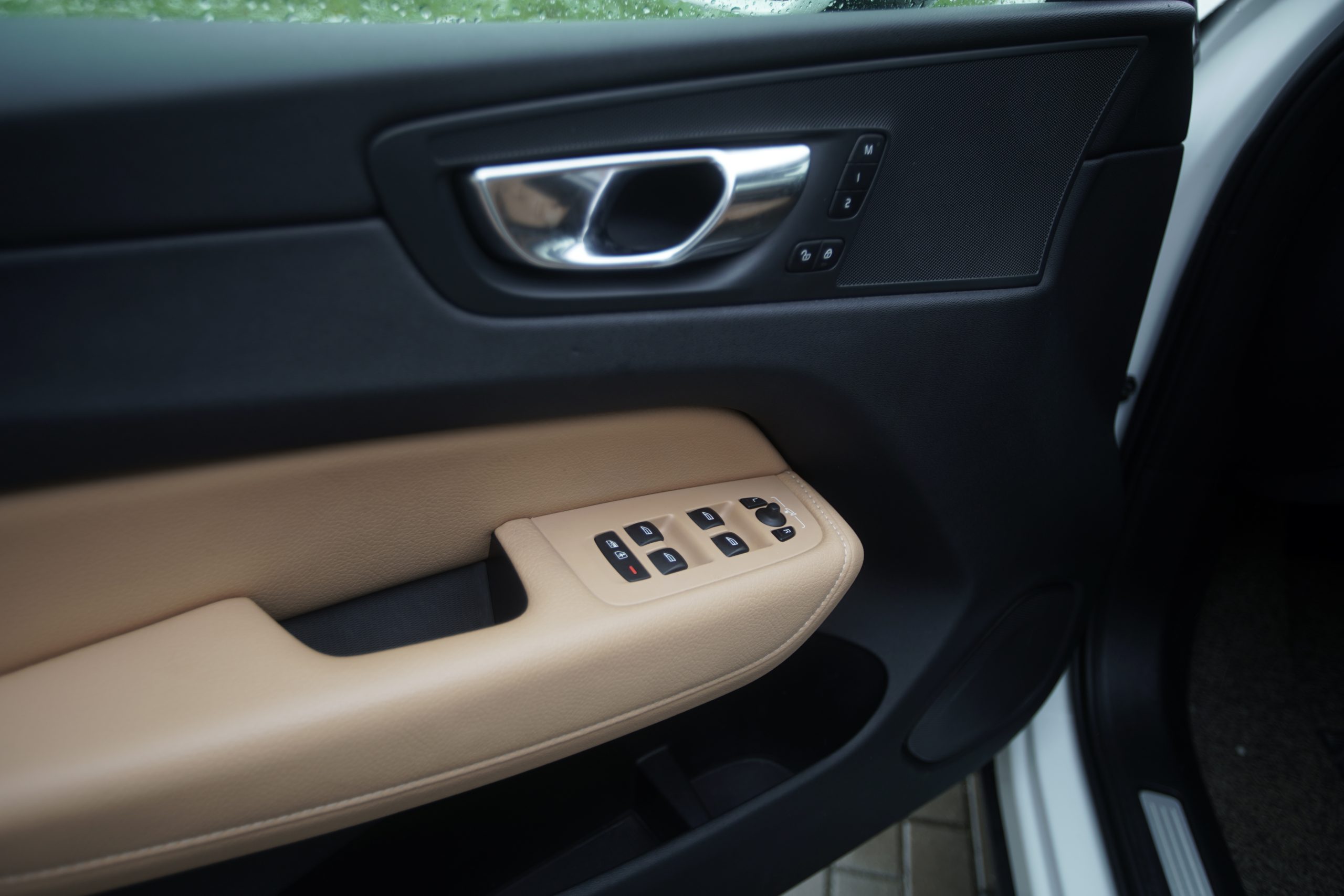 VOLVO XC60 2019 • D5 • AWD • Automat